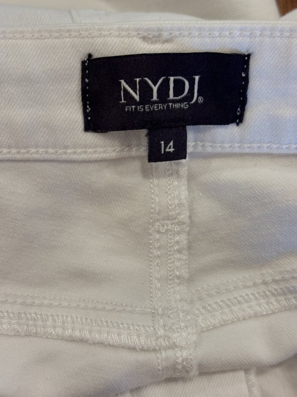 NYDJ Sheri Slim Ankle Jeans | Optic White | Size 14 | New with Tags - Picture 6 of 8